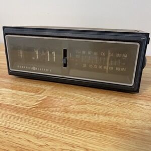 Vintage 80s General Electric GE 7-4300E Flip Alarm Clock Tested Working